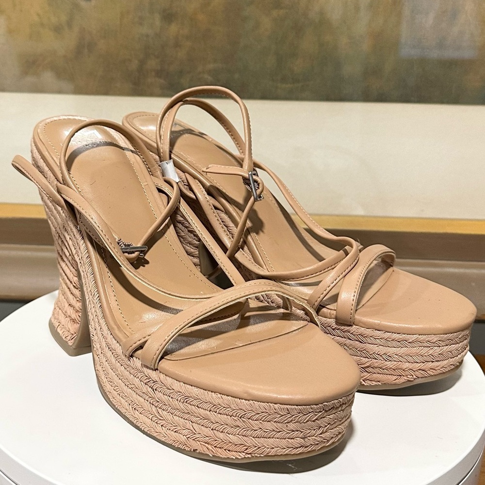 🌸MARC FISHER🌸  Fetch Espadrille Wedge Heel Sandals Size: 9.5 - Picture 7 of 10